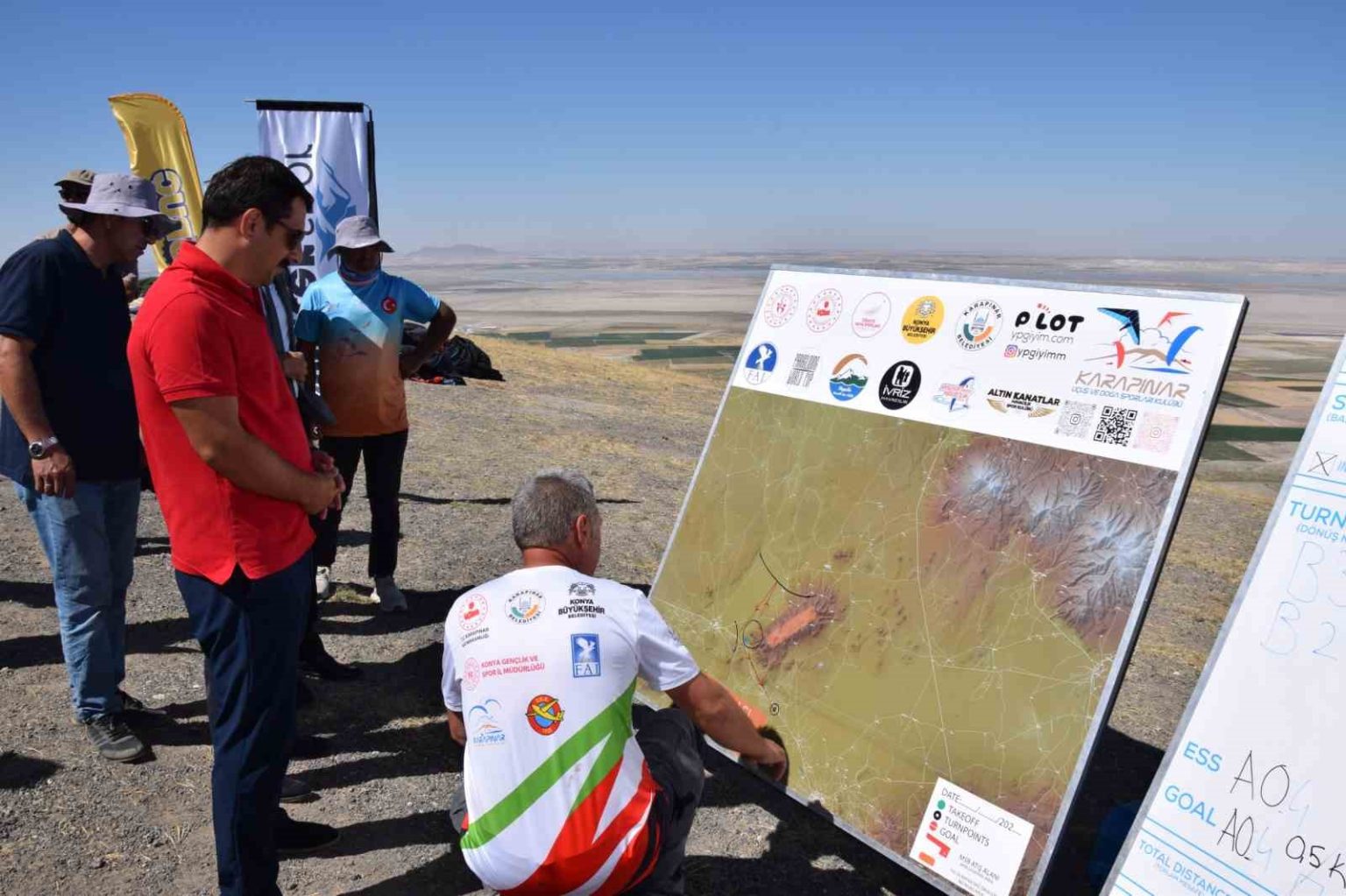 karapinarda-yamac-parasutu-heyecani