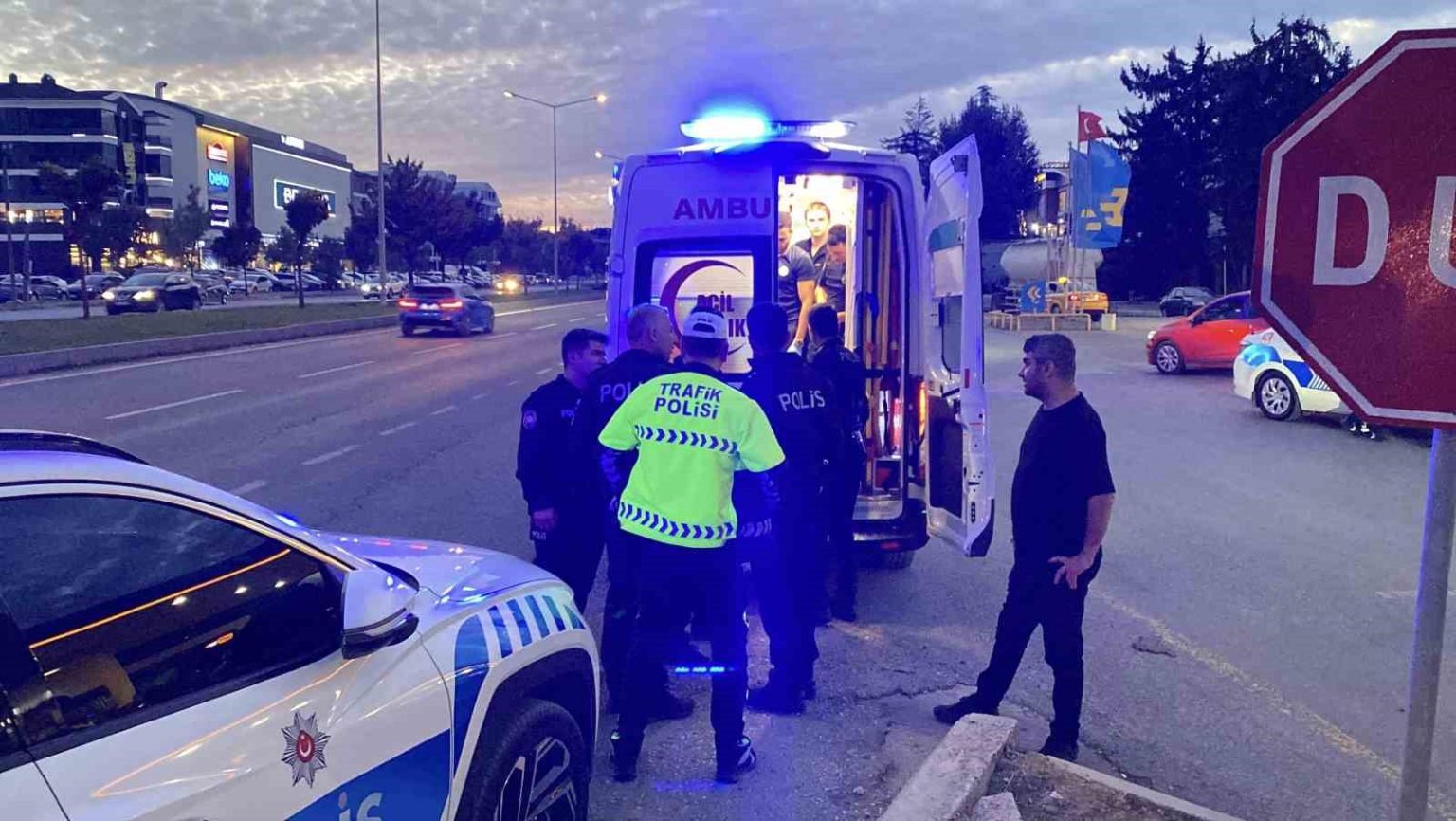 kopruye-cikan-sahsi-polis-ikna-etti