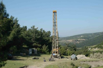 manisada-izsunun-yeni-su-kuyusu-girisimine-tepki-buyuyor