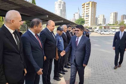 mersin-emniyet-muduru-idris-yilmaz-gorevine-basladi