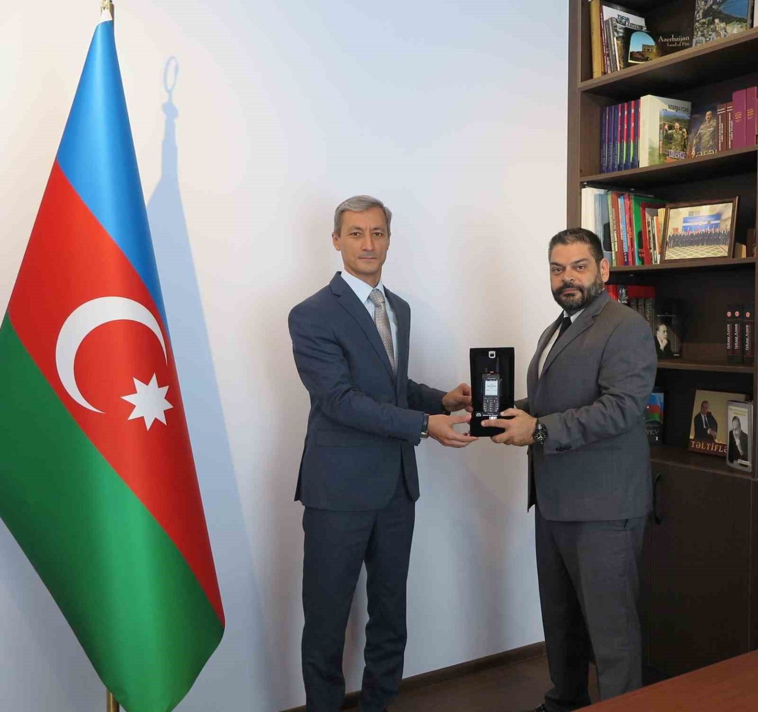 motorola-solutions-tetra-telsiz-iletisim-agini-modernize-etme-projesini-kazandi