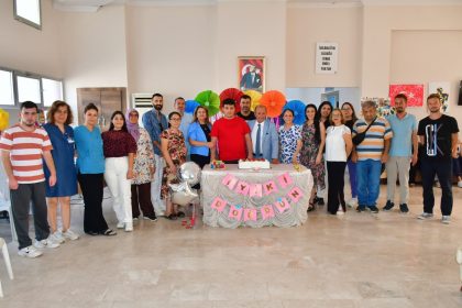 muradiye-engelsiz-yasam-merkezinde-yeni-egitim-yili-basladi