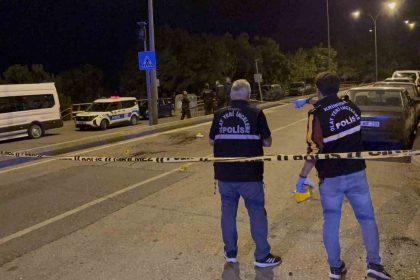 samsunda-geceleyin-sokak-ortasinda-silahli-saldiri-3-yarali