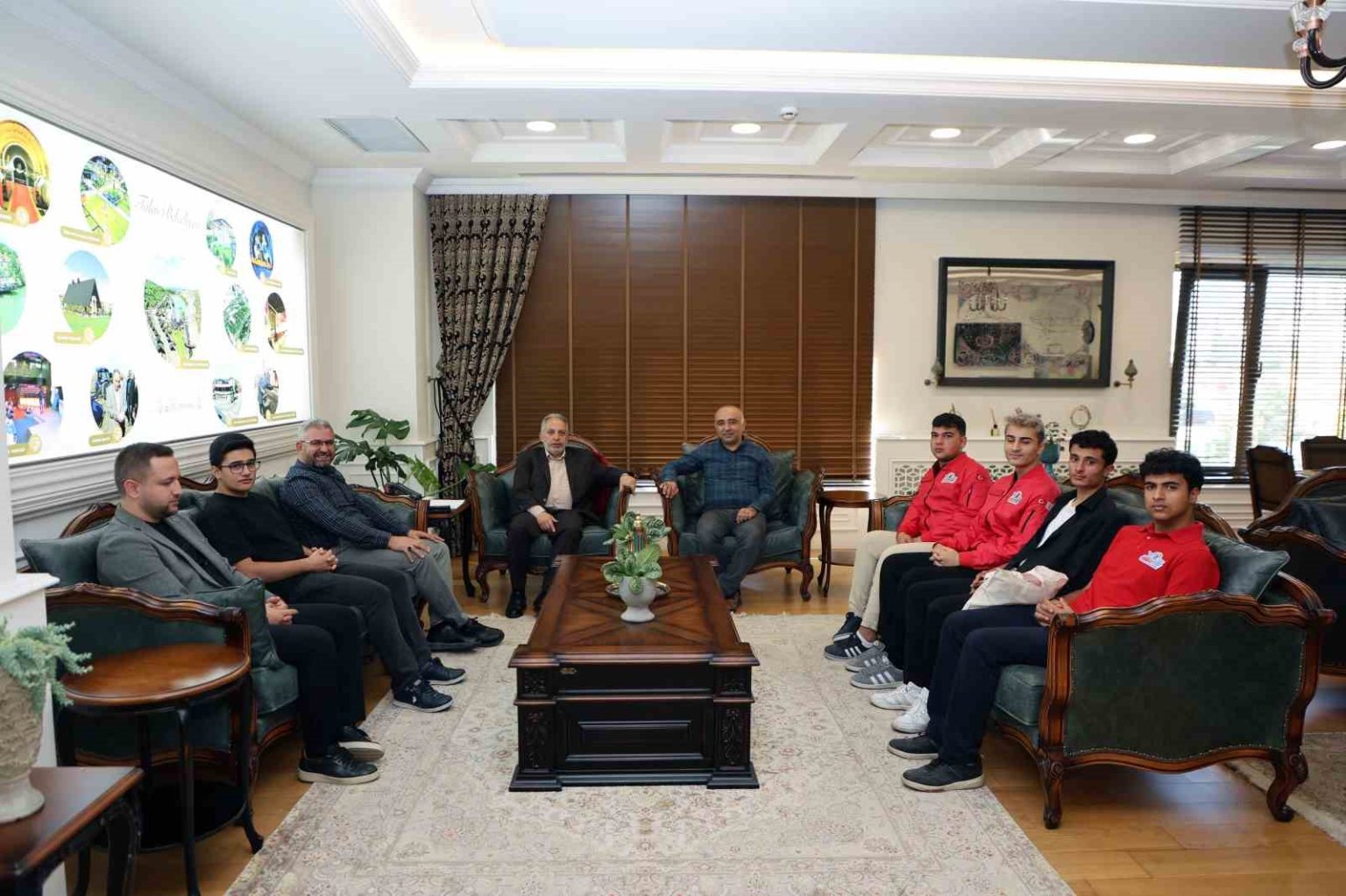 teknofest-basarisi-icin-baskan-yalcina-ziyaret