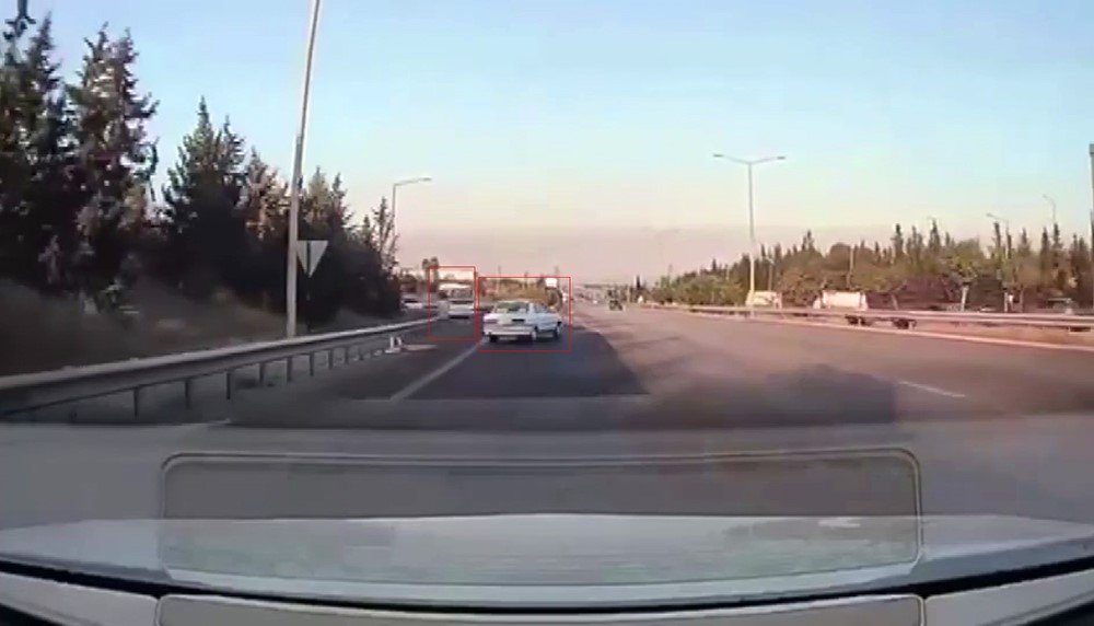 trafik-canavari-ters-yonden-geldi-kazalara-neden-oldu