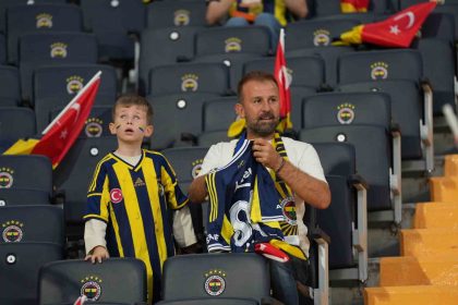 trendyol-super-lig-fenerbahce-0-alanyaspor-0-mac-devam-ediyor