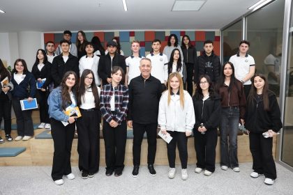 universite-ve-yuksek-lisans-ogrencilerinin-ulasim-masraflari-sultangazi-belediyesinden