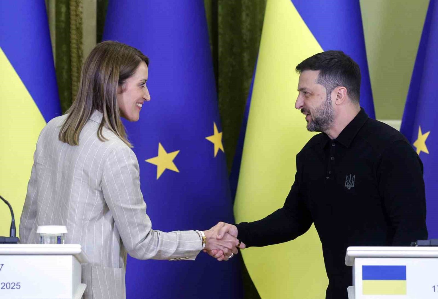 zelenskiy-rusya-ukrayna-savasinin-ukraynaya-yillik-maliyeti-120-milyar-dolar