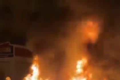 antalyada-devrilerek-alev-alev-yanan-utvnin-surucusu-hayatini-kaybetti