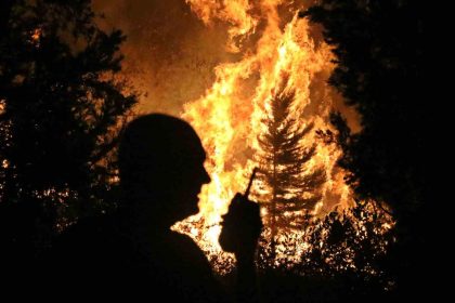 antalyada-ormanlik-alanda-yangin-kontrol-altina-alindi