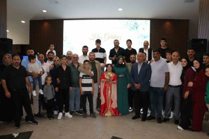 arnavutkoyde-dilanin-hayali-gercek-oldu-down-sendromlu-genc-kiza-temsili-dugun