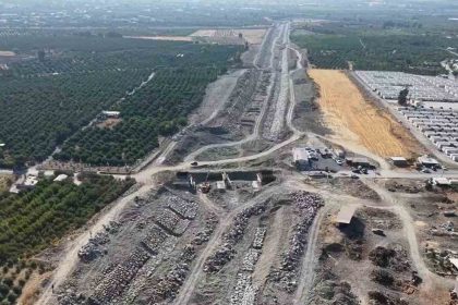 arsuzda-haciahmetli-ve-avcilar-deresi-islah-ediliyor
