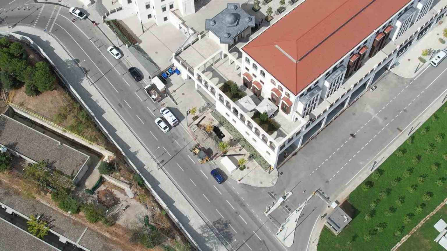 atasehir-finans-merkezinde-gocuk-1-yarali