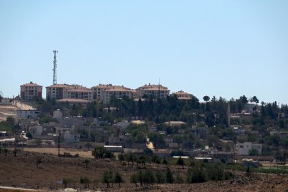 bin-nufuslu-ilceye-hastane-talebi