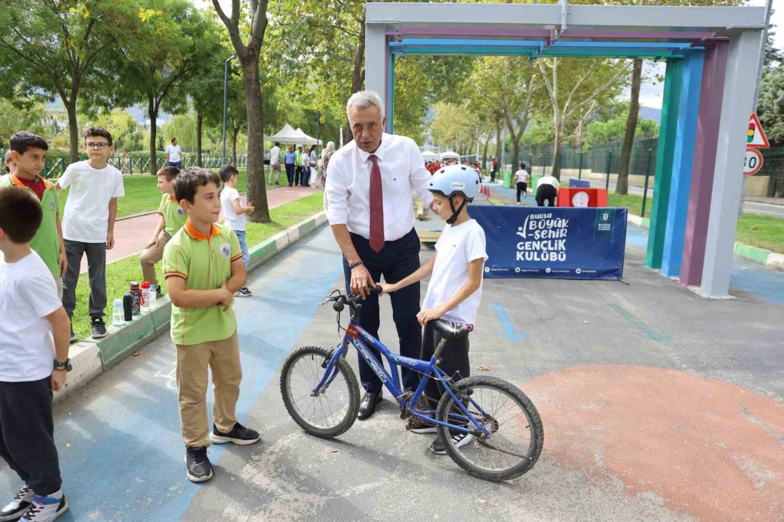 cocuklar-hem-eglendi-hem-ogrendi