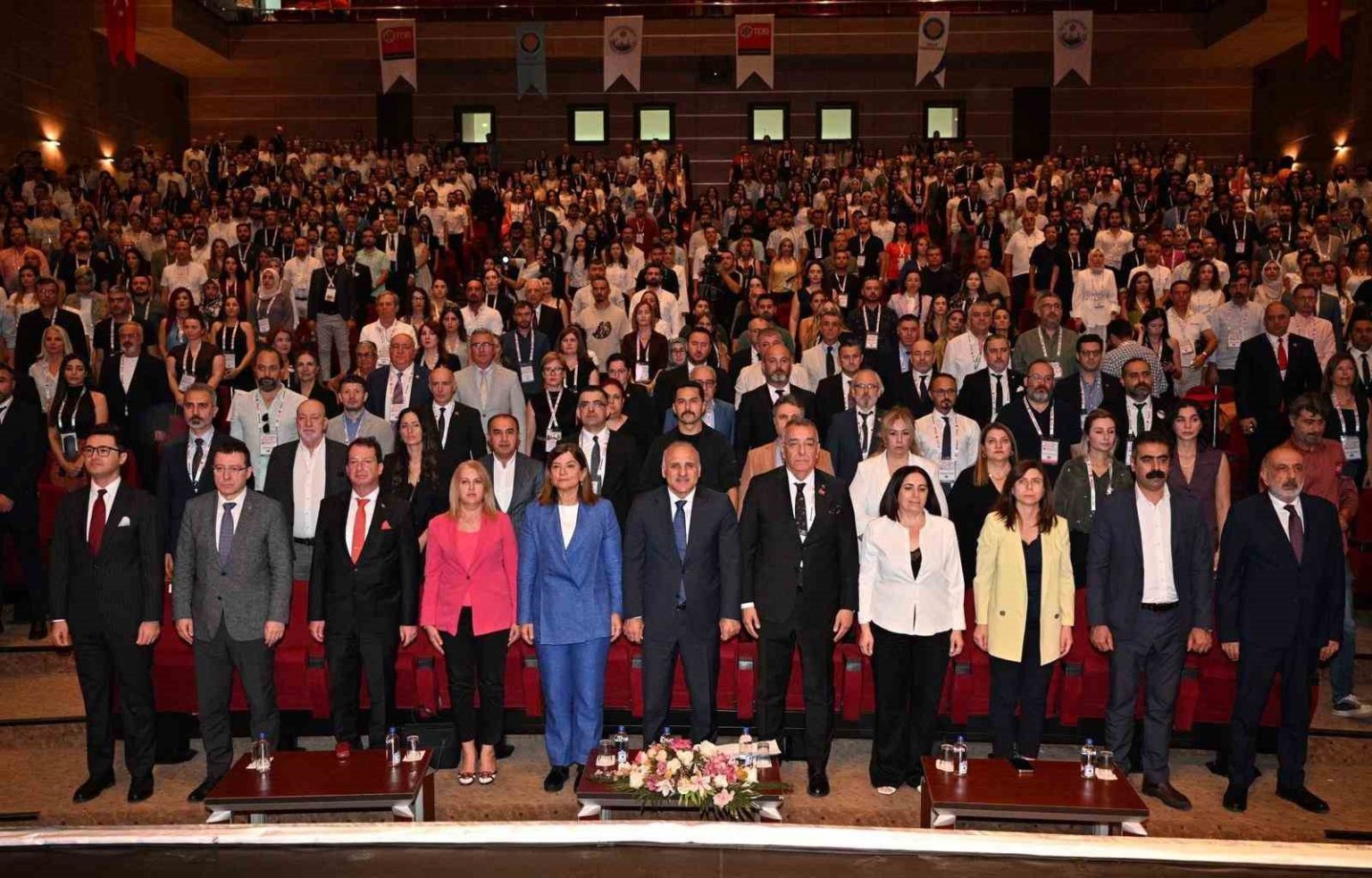 diyarbakirda-28-uluslararasi-dis-hekimligi-kongresi-basladi