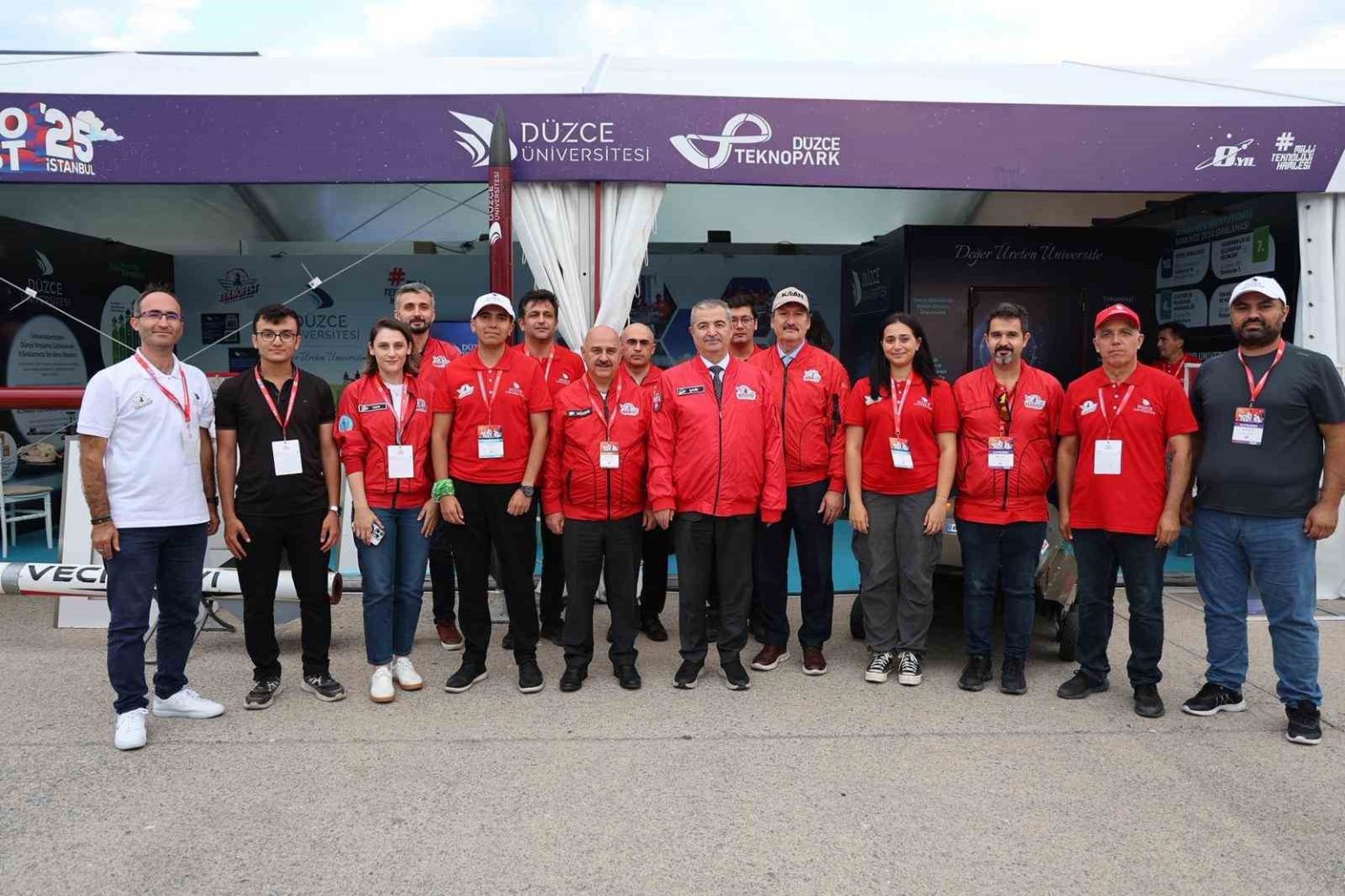duzce-universitesi-teknofest-2025-istanbulda