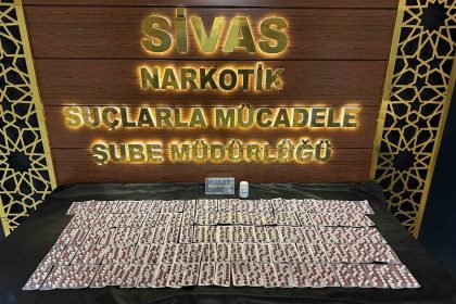 evinde-795-adet-uyusturucu-hap-ele-gecirildi-tutuklanarak-cezaevine-konuldu