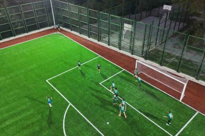 gencler-icin-yeni-spor-alani-sapanca-akcayin-futbol-tesisine-yeni-yuz