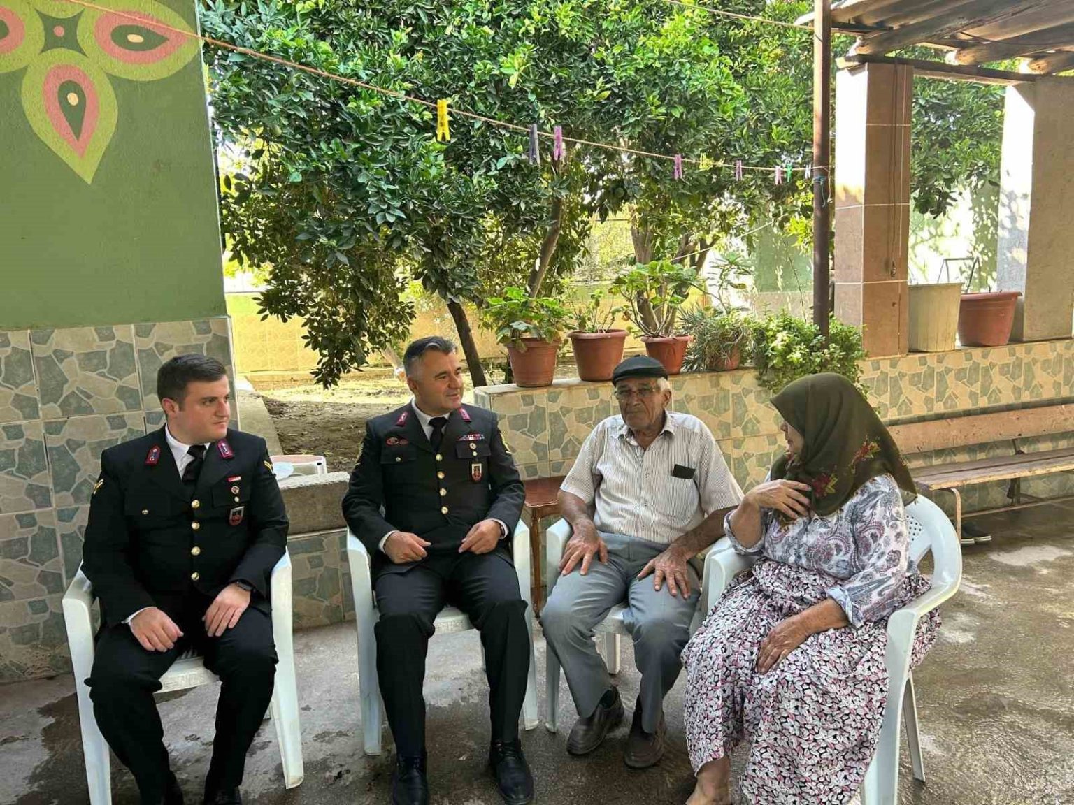 jandarma-sehit-ailelerini-unutmadi