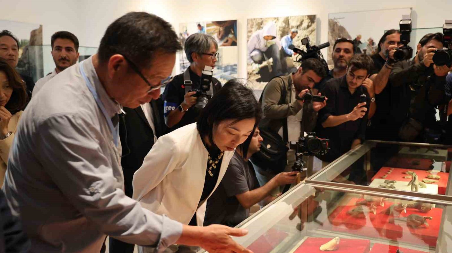 japonya-altes-prensesi-mikasa-kirsehirde-kalehoyuk-arkeoloji-muzesini-gezdi