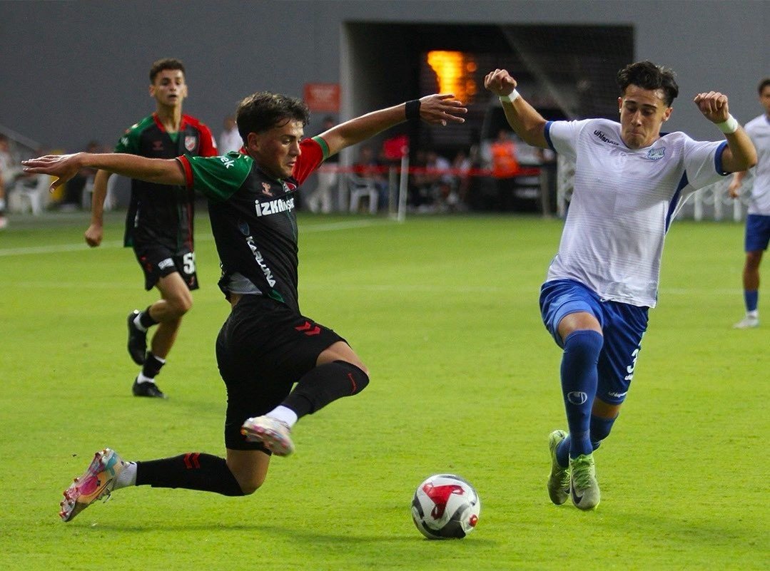 karsiyaka-balikesirspor-macina-odaklandi