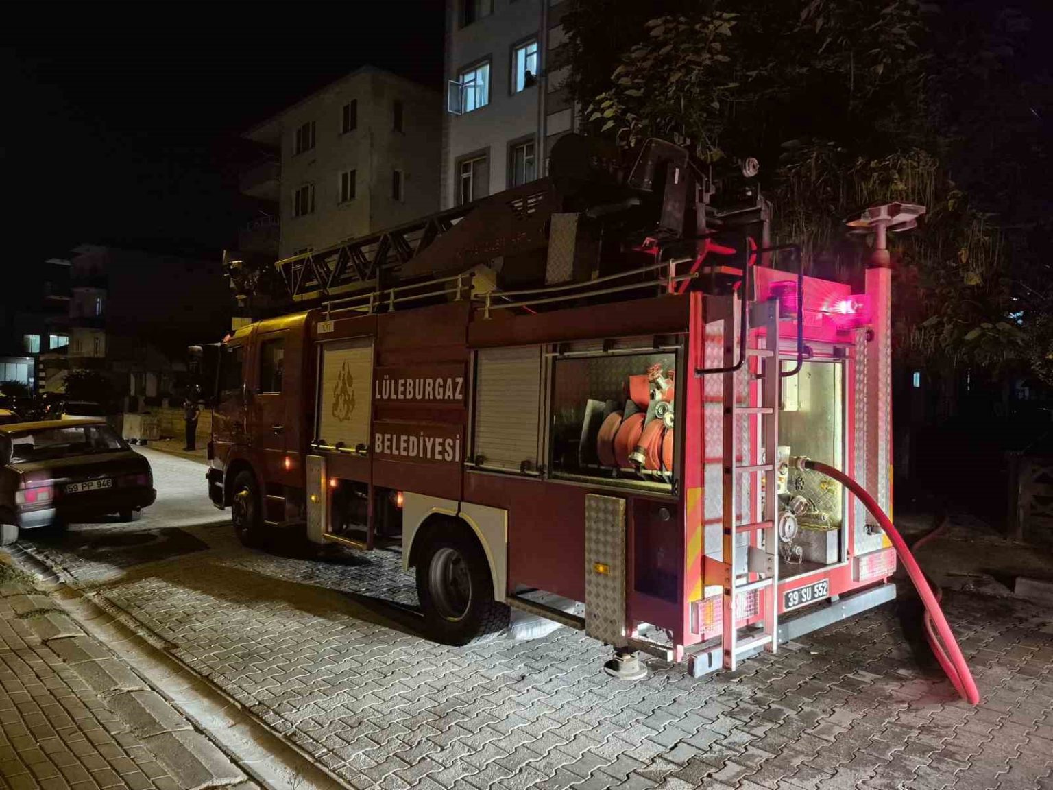 luleburgazda-tek-katli-evde-cikan-yangin-sonduruldu