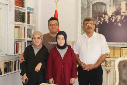 orduda-yazinla-yazima-dokun-yarismasinda-dereceye-girenlere-odul
