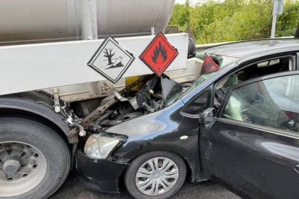 otomobil-tankere-saplandi-1-yarali