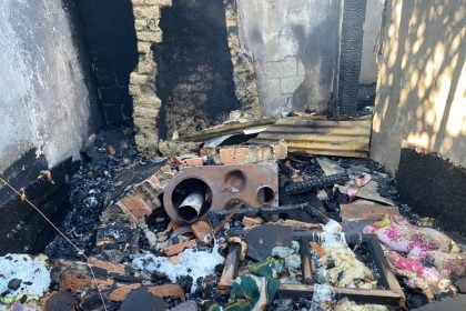 sinopta-yangin-1-ev-kullanilamaz-hale-geldi