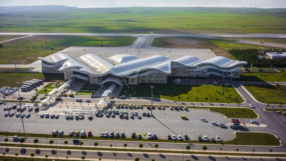sivas-nuri-demirag-havalimanini-8-ayda-350-bine-yakin-kisi-kullandi
