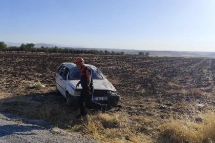 takla-atan-otomobildeki-2-kisi-yaralandi