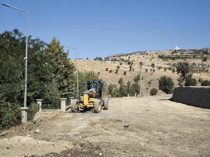 turgut-ozal-yasam-parki-icin-yol-calismalari-hiz-kazandi