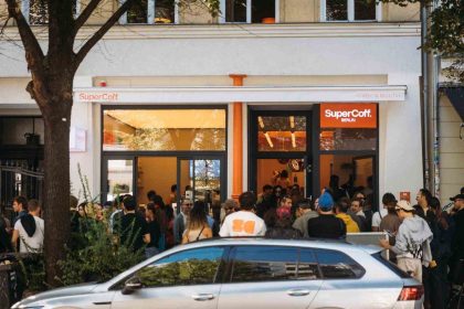 turk-girisimci-berlinde-kahve-zincirinin-ilk-magazasini-acti