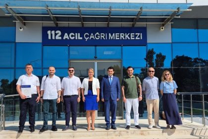 universite-ogrencilerine-112-acil-cagri-merkezinde-uygulamali-egitim-imkani