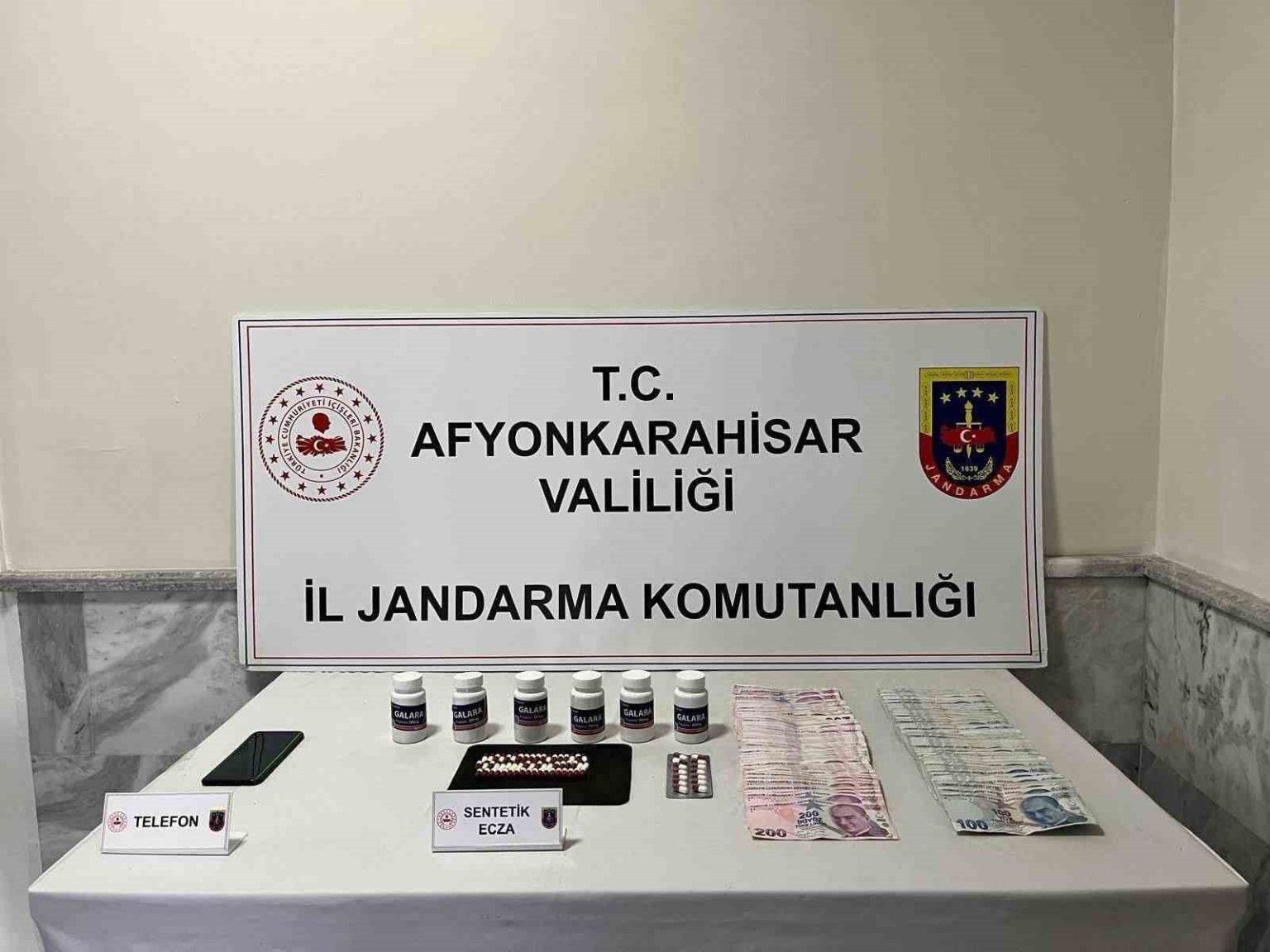 uyusuturucu-operasyonlarinda-yakalanan-4-kisi-tutuklandi