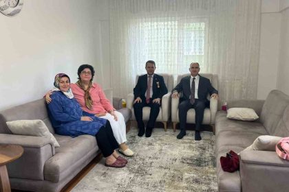 vali-ozkan-sehitlerimiz-ve-gazilerimiz-birligimizin-harcidir