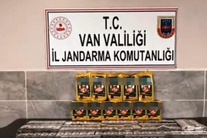 vanda-720-paket-kacak-sigara-ele-gecirildi