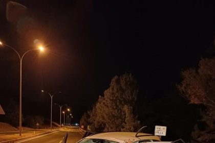 yolcu-otobusuyle-otomobil-kafa-kafaya-carpisti-1-agir-yarali