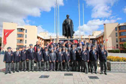 19-eylul-gaziler-gunu-duzenlenen-torenle-kutlandi