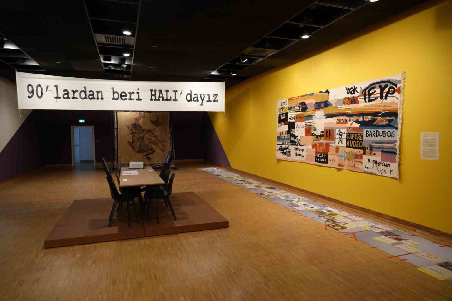 90lardan-beri-halidayiz-sergisi-salt-beyoglunda-ziyarete-acildi