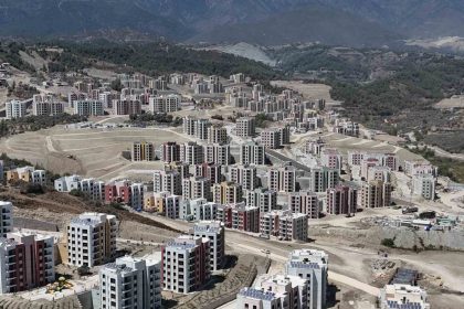 hatayda-depremin-izleri-190-bin-bagimsiz-bolumle-silinecek