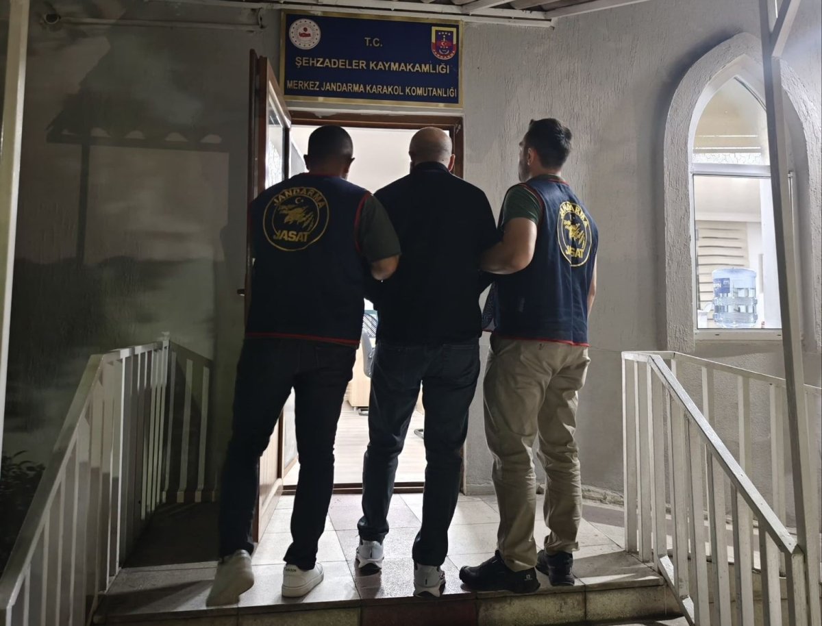 manisada-20-yil-2-ay-hapis-cezasi-bulunan-firari-yakalandi