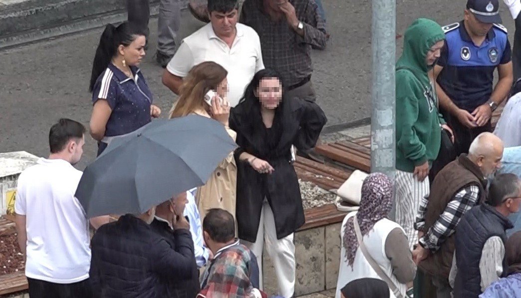 meydanda-laf-atma-kavgasi-1-yarali-1-gozalti