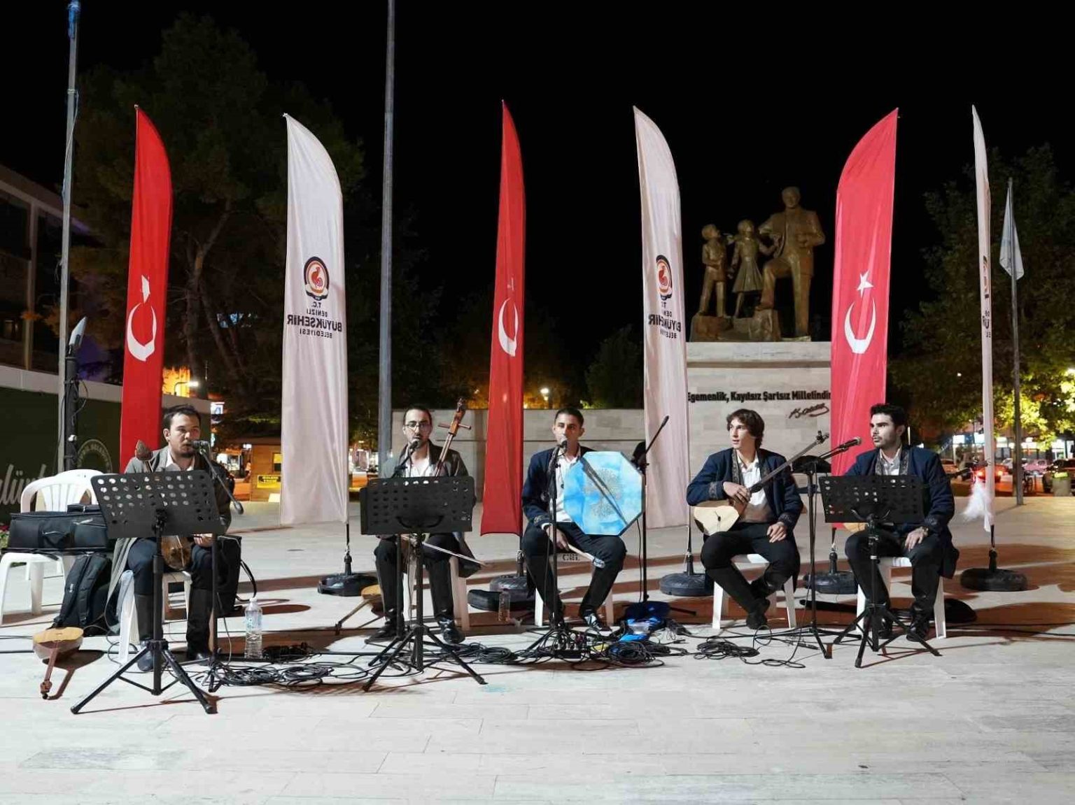 miryokefalon-zaferinin-849-yildonumu-civrilde-halk-konseriyle-kutlandi