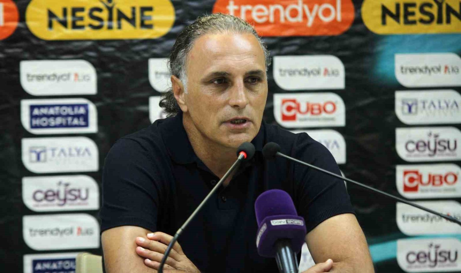 mustafa-gursel-topun-arkasina-gecen-rakibi-acamadik