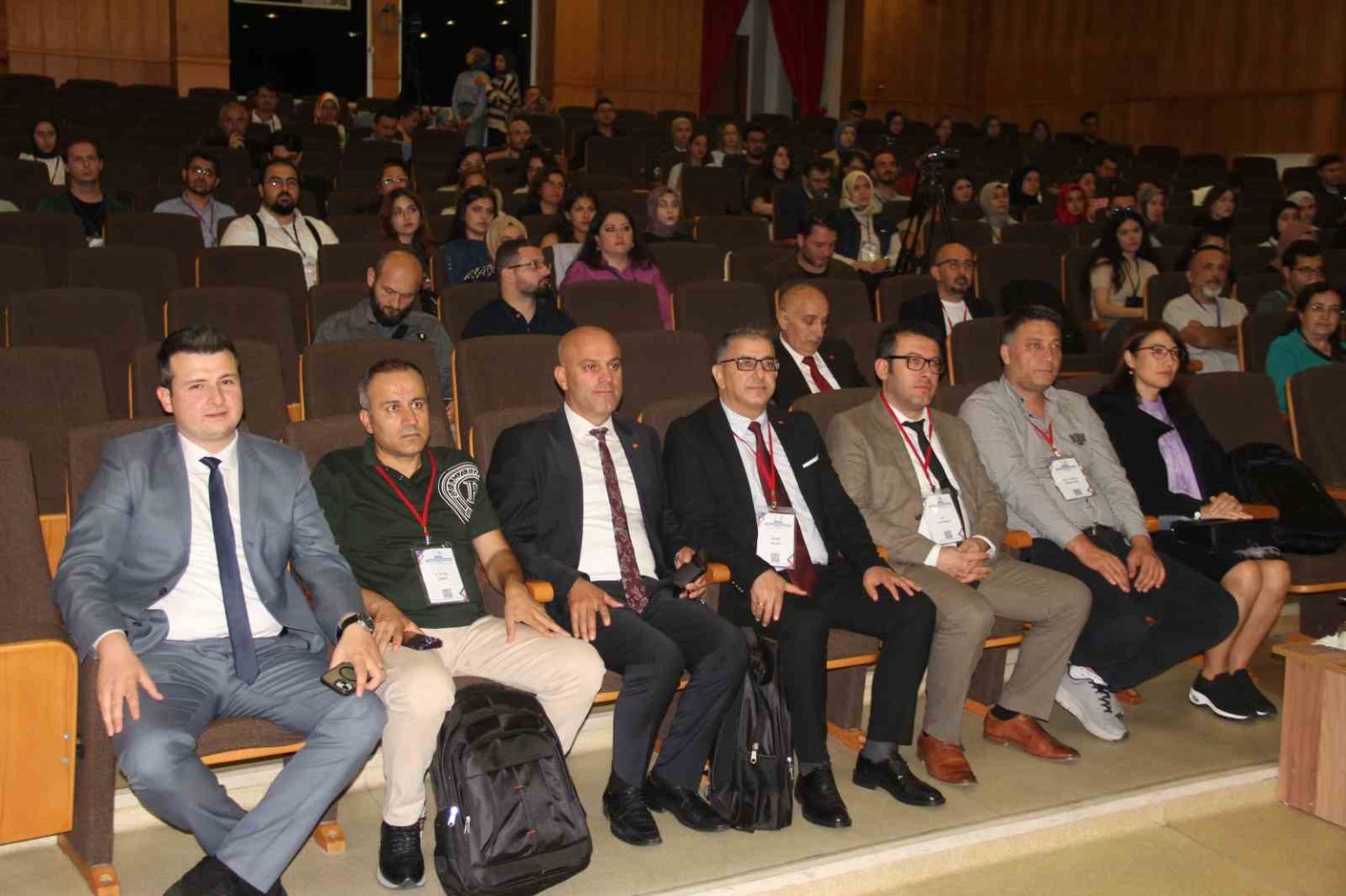 obezite-ve-bagli-hastaliklar-dahiliye-sempozyumunun-gundeminde