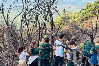 ogrenciler-kullerinden-dogacak-ormanlara-nefes-oldu