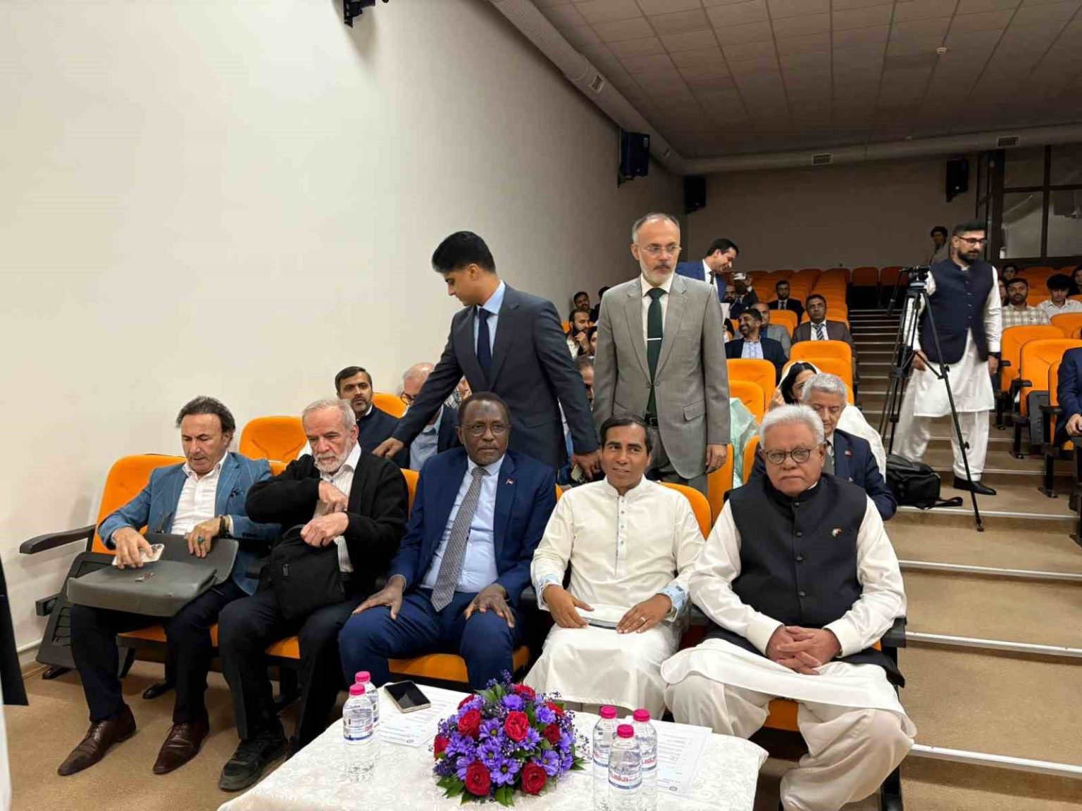 pakistan-buyukelciligi-hazreti-muhammedin-dogum-yildonumunu-kutladi