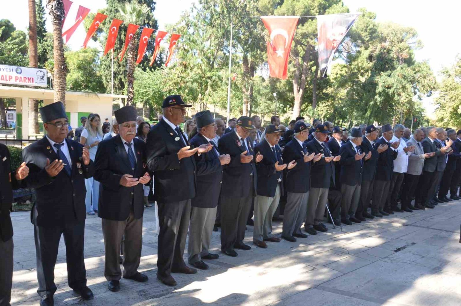 salihlide-gaziler-gunu-kutlandi